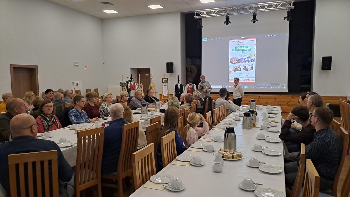 Wspominali i tańczyli, czyli spotkanie o 800-leciu Jemielnicy Wspominali i tańczyli, czyli spotkanie o 800-leciu Jemielnicy