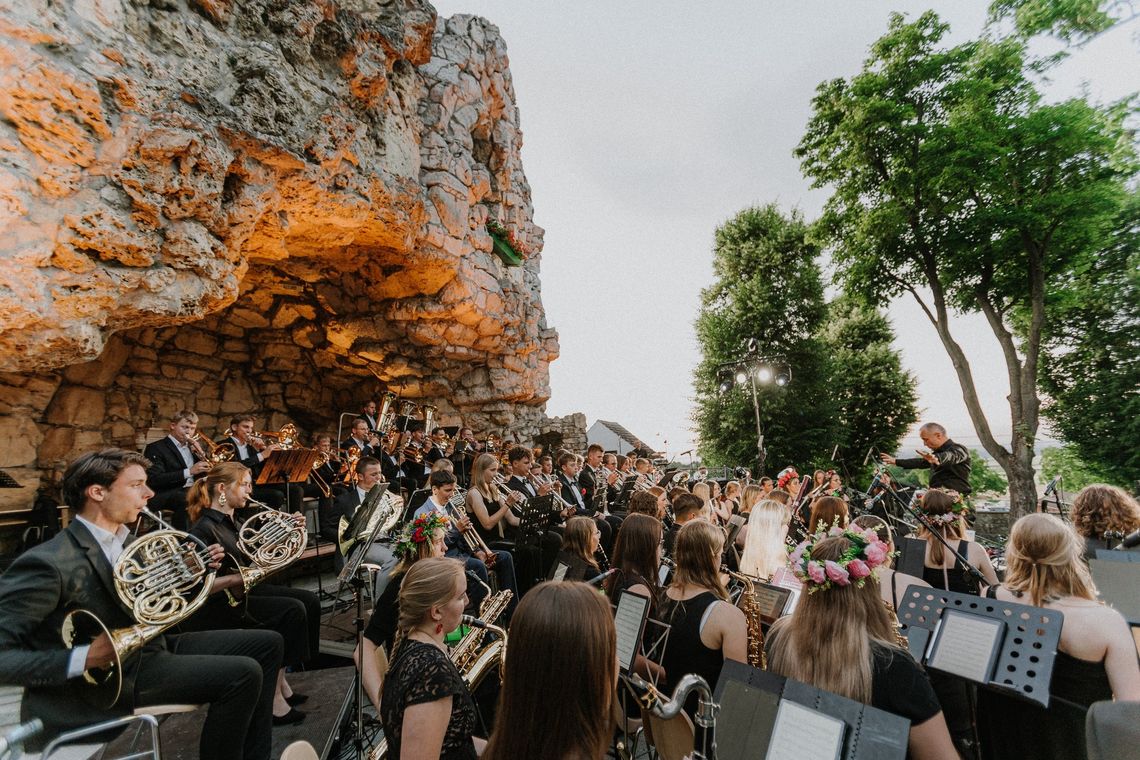Orkiestra z Leśnicy beneficjentem marszałkowskiego budżetu. Będą piękne koncerty Orkiestra z Leśnicy beneficjentem marszałkowskiego budżetu. Będą piękne koncerty