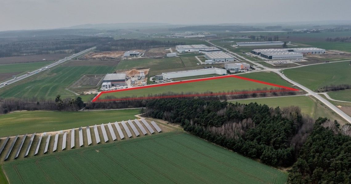 Dobry czas strefy gospodarczej Ujazdu. Trwają i szykują się wielkie inwestycje Dobry czas strefy gospodarczej Ujazdu. Trwają i szykują się wielkie inwestycje