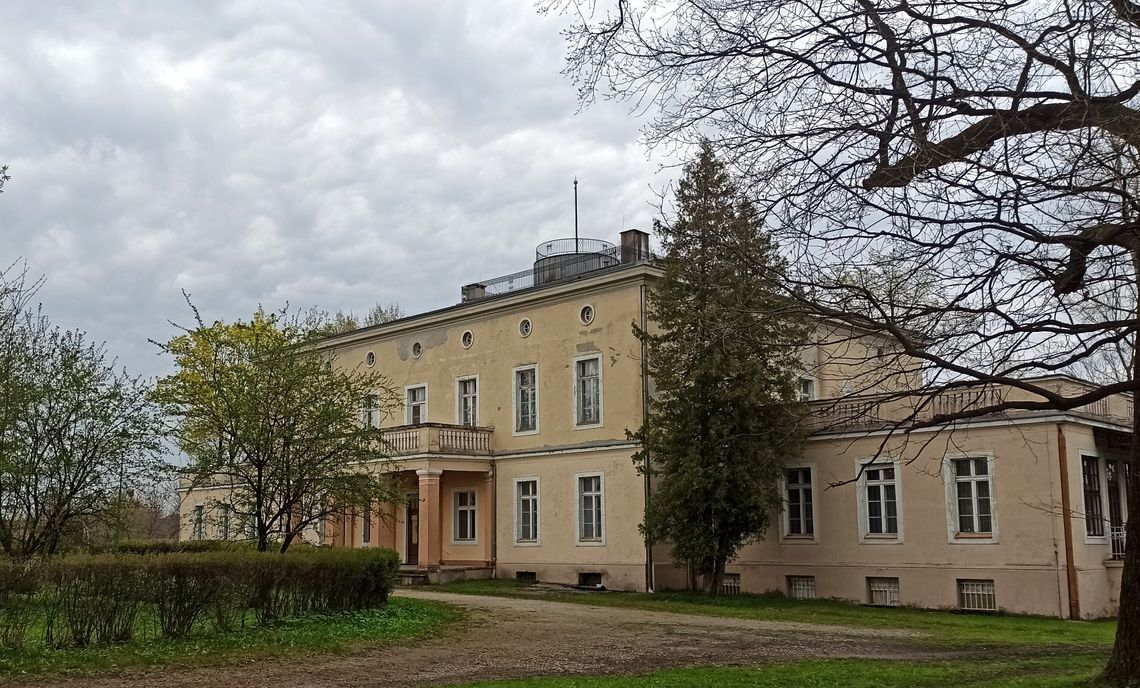 Pałac w Błotnicy Strzeleckiej sprzedany. Kto go kupił i co tam powstanie?