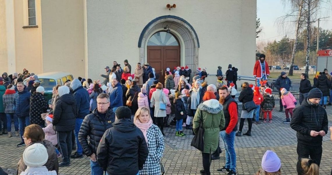 Jarmark ludzi dobrych serc w Kolonowskiem. Mieszkańcy pomogli pogorzelcom