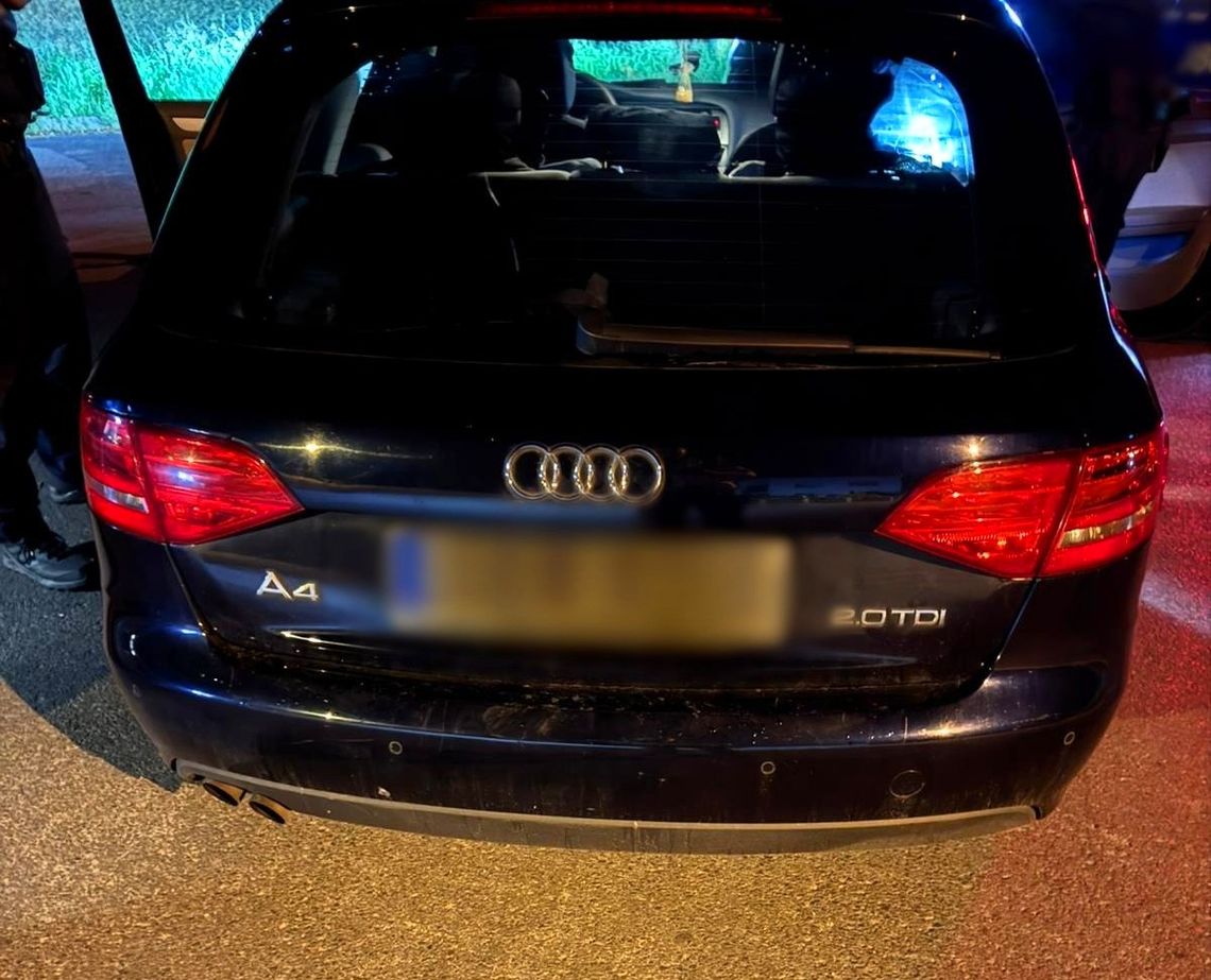 Jechał za szybko, a policjanci aresztowali jego pasażera