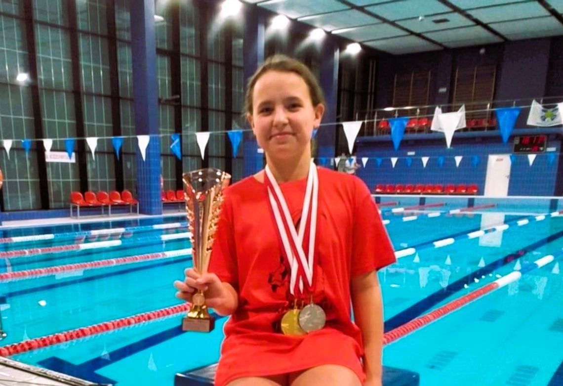 Jedenastoletnia Lena z Ujazdu bije rekordy Polski w ratownictwie wodnym