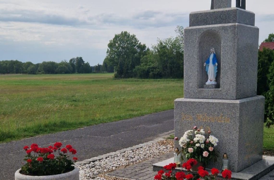 Nowa figurka w Gąsiorowicach. Ufundowali ją mieszkańcy