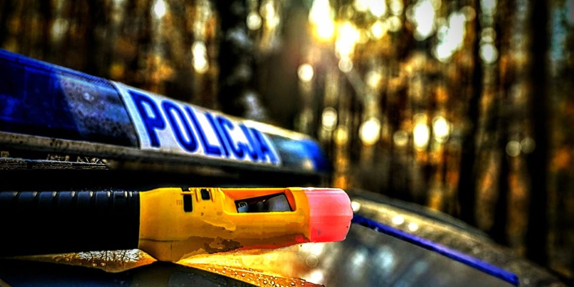 Nietrzeźwy kierowca zatrzymany w Jemielnicy. Wpadł, bo jechał bez pasów