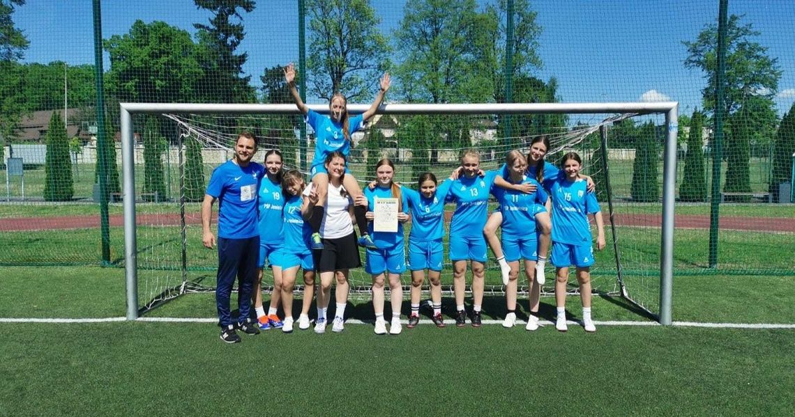 Sportowe sukcesy uczniów z Jemielnicy. Brylują dziewczęta i chłopcy