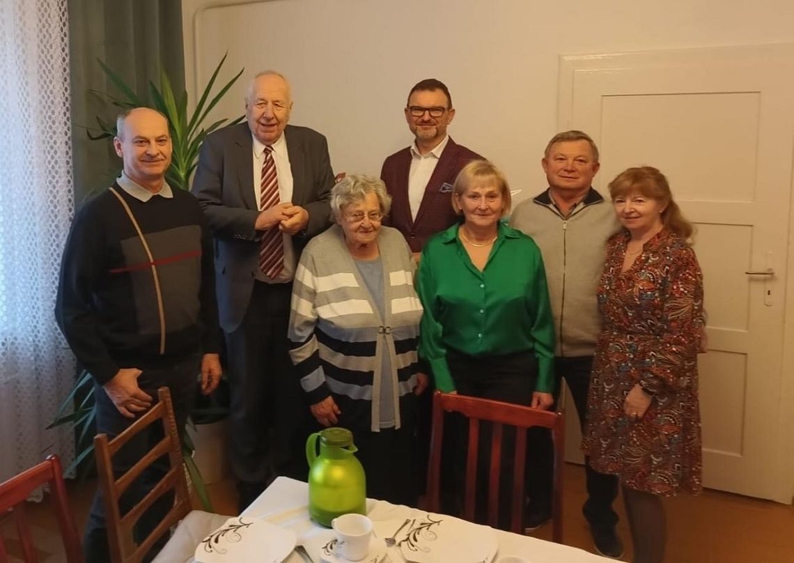 Serdeczności dla mieszkanki Lichyni. Pani Antonina świętowała 90. urodziny