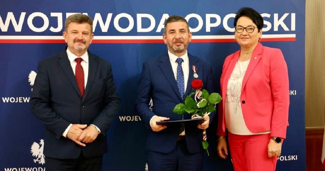 Janusz Żyłka doceniony za zasługi dla samorządu. "Kocham tę pracę"