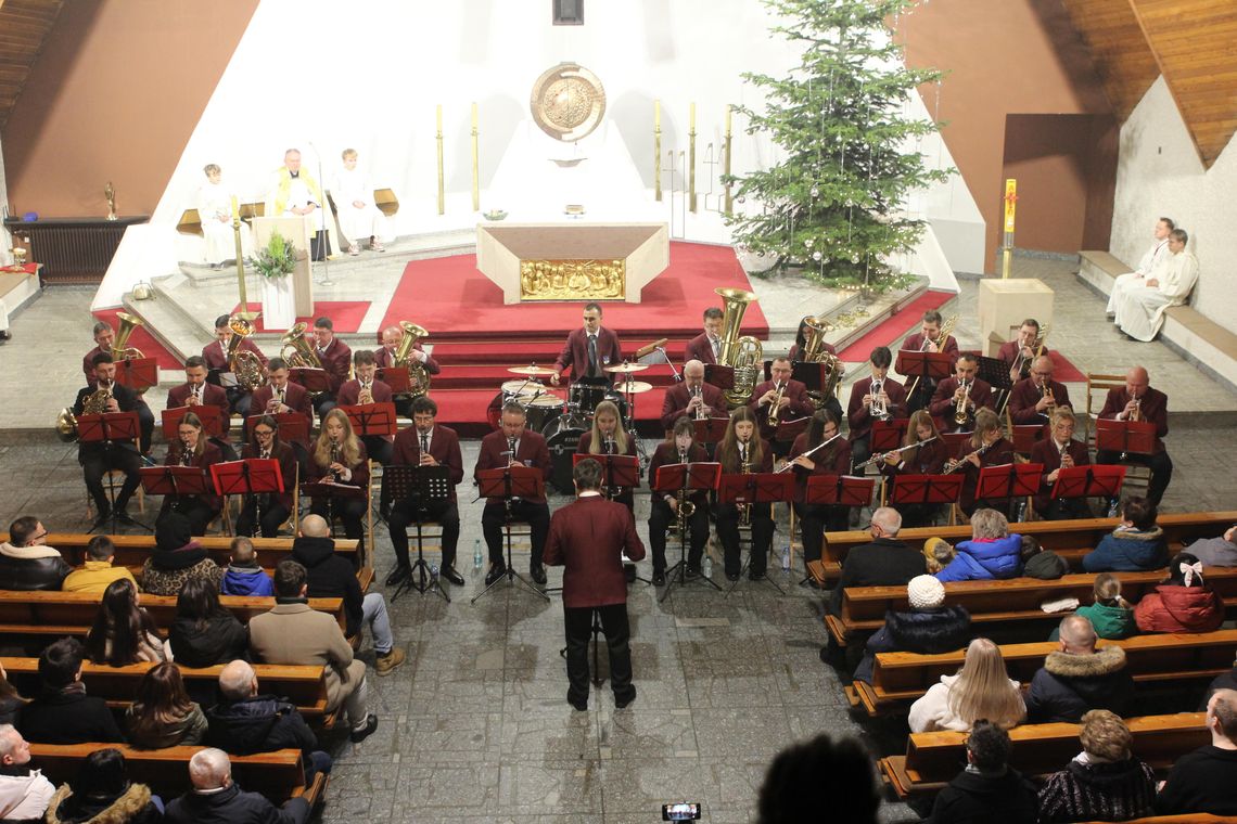 Kolędy w kościele w Dziewkowicach. Piękny koncert świąteczny