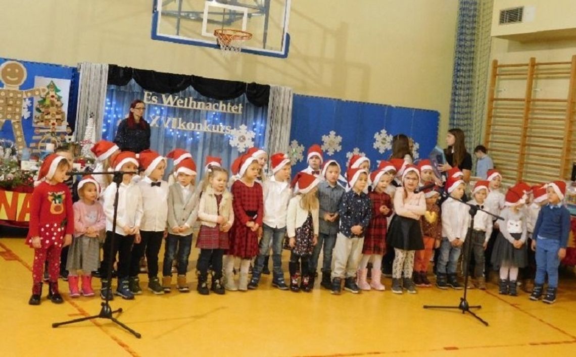 Konkurs "Es Weihnachtet" w szkole w Błotnicy Strzeleckiej. Kogo nagrodzono?
