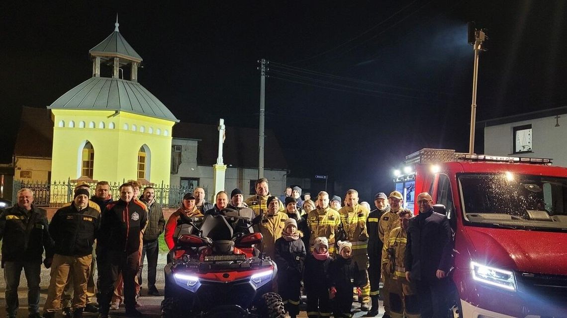 Wielkie wydarzenie w OSP Łaziska. Druhowie powitali nowego quada i wóz Wielkie wydarzenie w OSP Łaziska. Druhowie powitali nowego quada i wóz