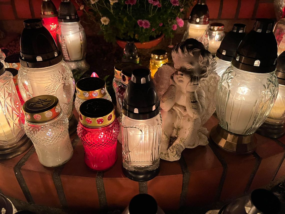 Listopadowa tajemnica wiary – co naprawdę oznacza świętych obcowanie Listopadowa tajemnica wiary – co naprawdę oznacza świętych obcowanie