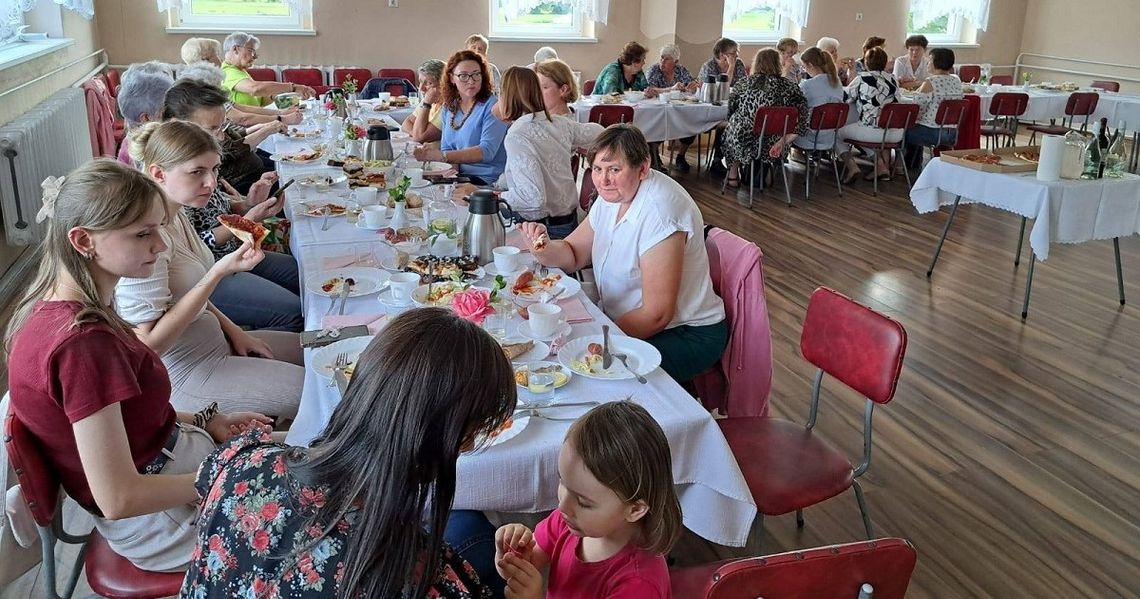 Panie z Gąsiorowic obchodzą urodziny wspólnie. I to od lat