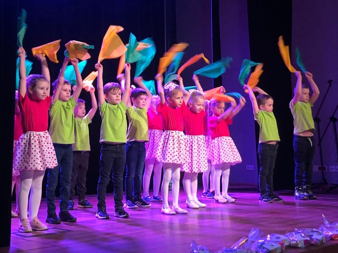 Mali ludzie – wielki gest. Wieczór talentów w PCK w Strzelcach Opolskich Weronika Michalik