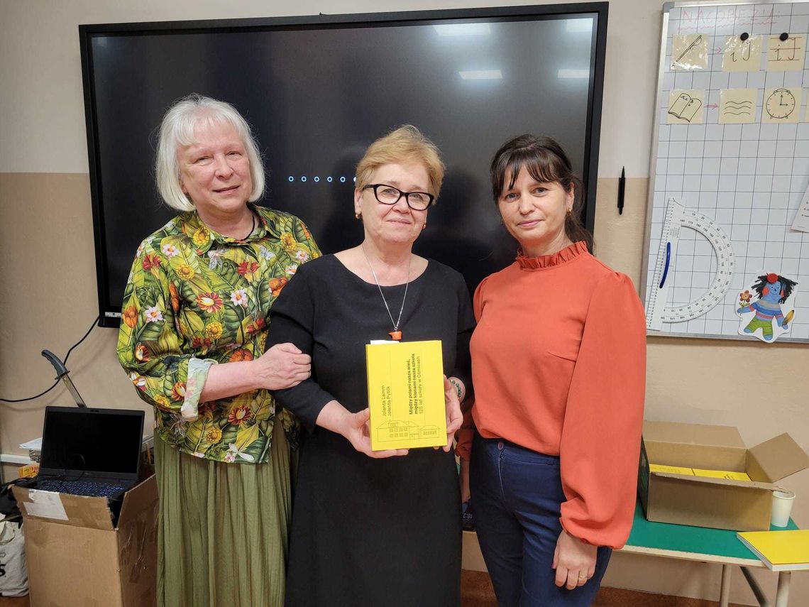 Między polami, między klonami....Niezwykły powrót do przeszłości w Otmicach