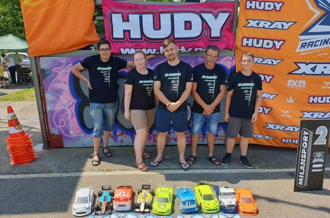 Modelarze z Zawadzkiego zdeklasowali rywali na zawodach w Rudzie Śląskiej