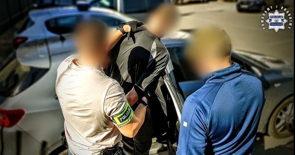 Myślała, że pomaga wnukowi. Seniorka straciła 150 tysięcy złotych