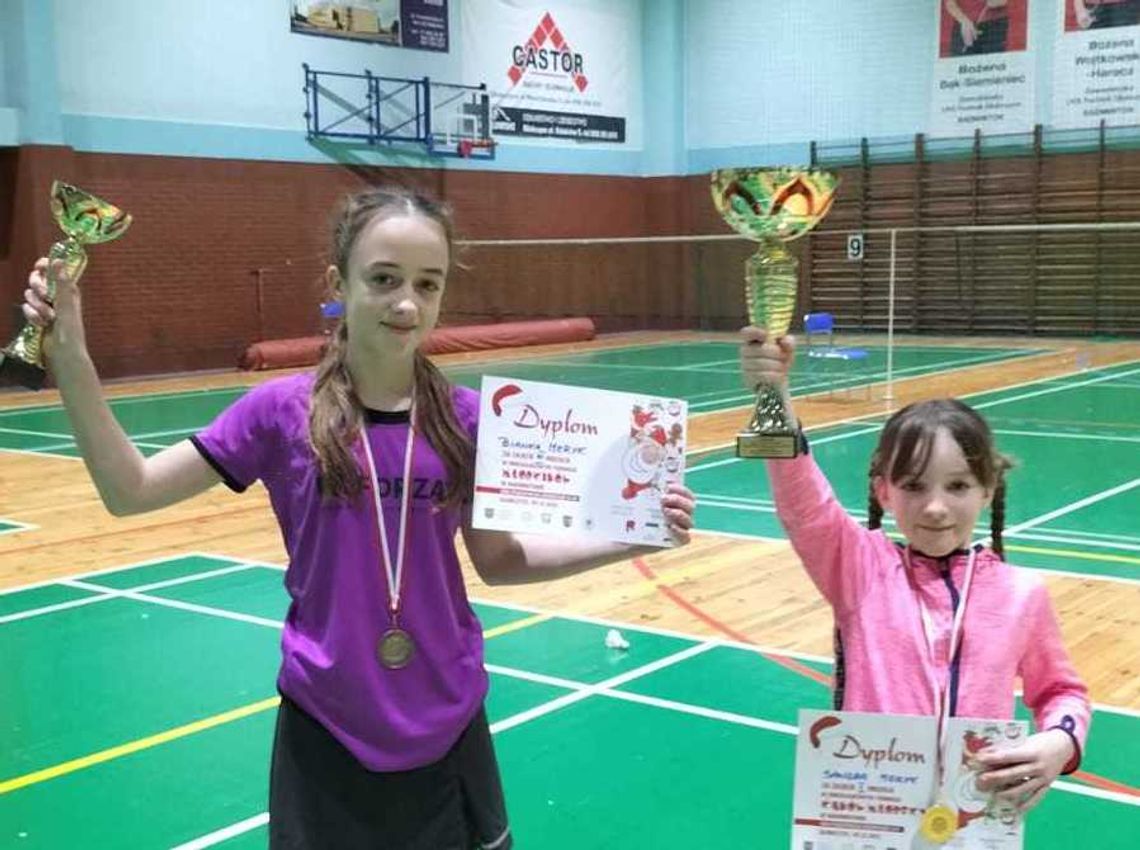 Na szyjach młodych badmintonistek ze Strzelec Opolskich zawisły kolejne medale