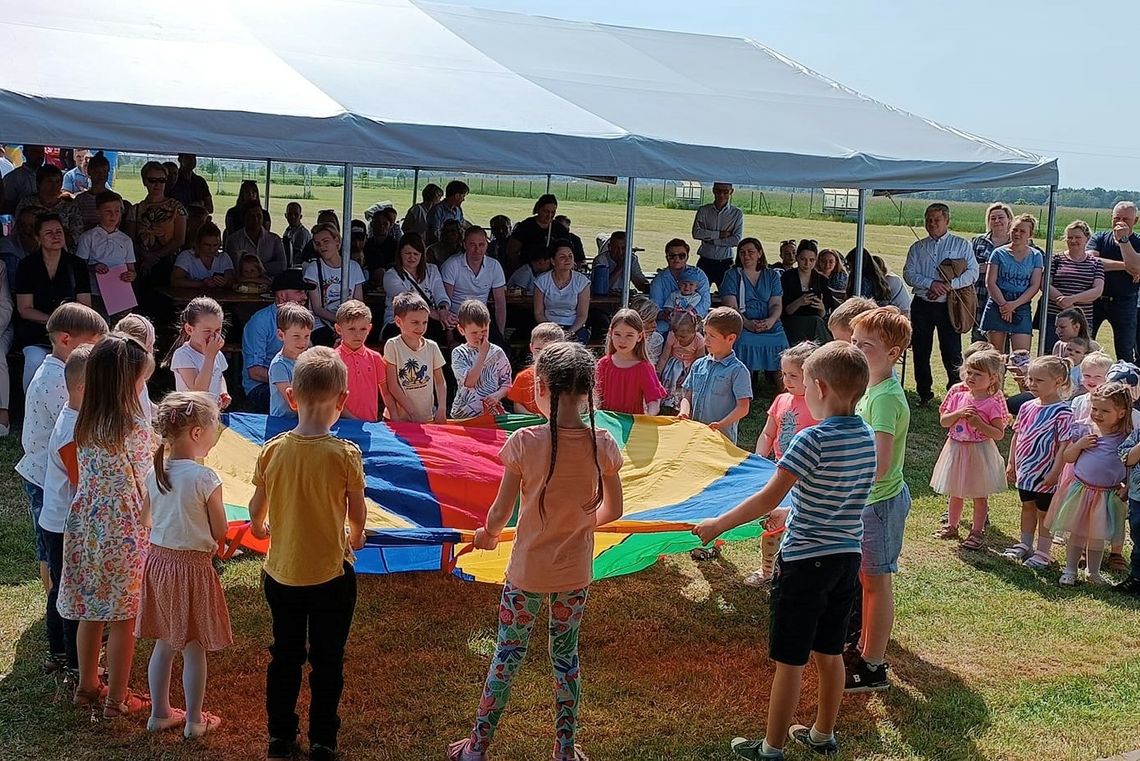 Nie zabrakło okazji do świętowania podczas pikniku rodzinnego w Grodzisku