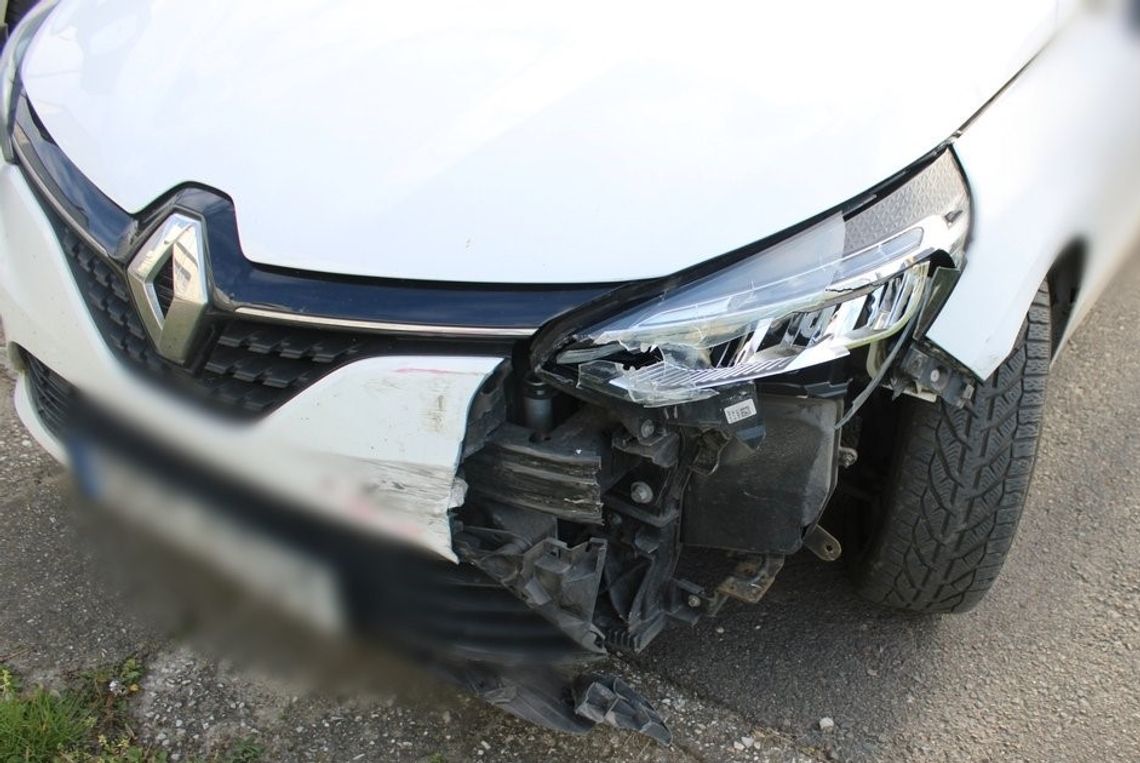 Nietrzeźwa instruktorka nauki jazdy za kierownicą. Spowodowała kolizję Nietrzeźwa instruktorka nauki jazdy za kierownicą. Spowodowała kolizję