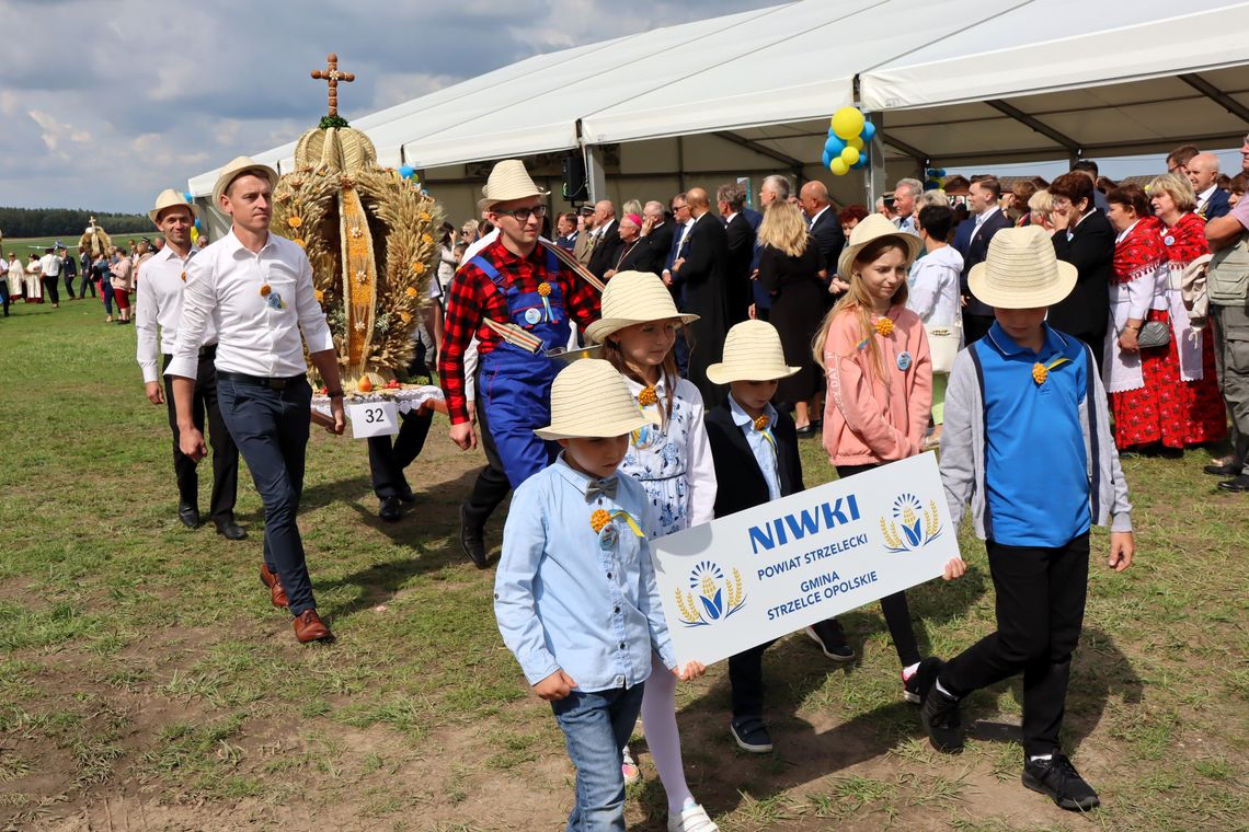 Niwki z nagrodą na dożynkach wojewódzkich w konkursie "Piękna Wieś Opolska"