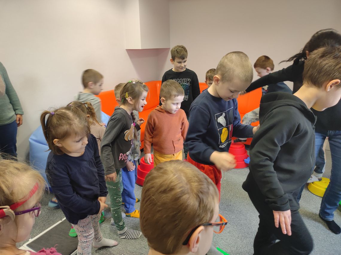 Nowa sala sensoryczna w PCK w Strzelcach Opolskich. To miejsce do nauki i zabawy Nowa sala sensoryczna w PCK w Strzelcach Opolskich. To miejsce do nauki i zabawy