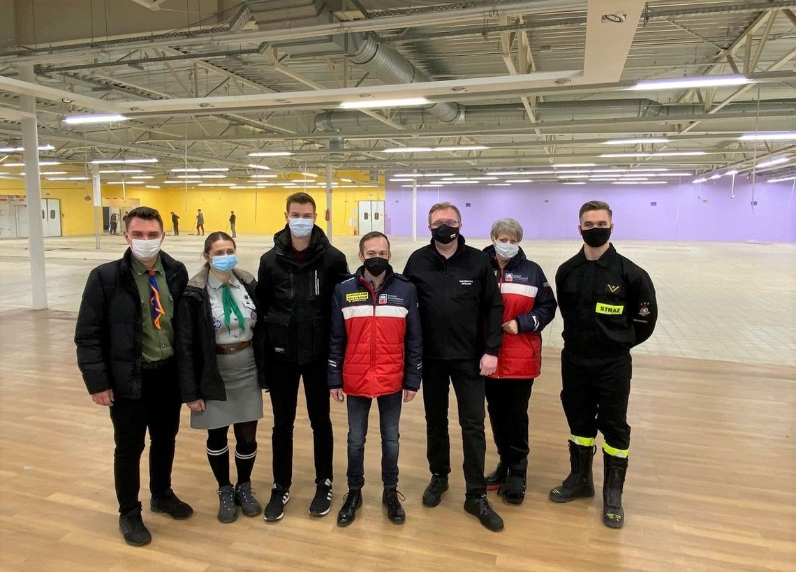 Opolszczyzna pomaga uchodźcom. Uruchomiono punkt recepcyjny i wojewódzki magazyn Opolszczyzna pomaga uchodźcom. Uruchomiono punkt recepcyjny i wojewódzki magazyn