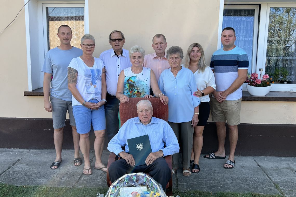 Pan Herbert Mandrela z Rożniątowa świętował wyjątkową, 90. rocznicę urodzin!