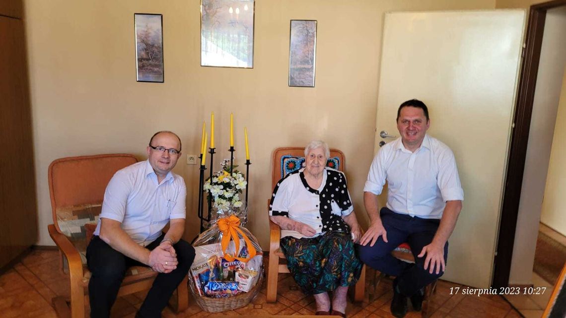 Pani Maria z Łazisk świętowała wspaniałą rocznicę 93. urodzin!