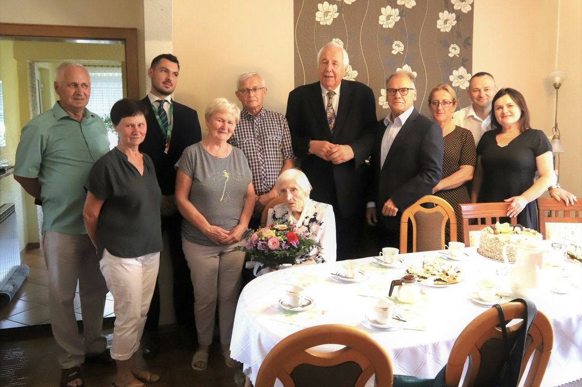 Piękny jubileusz pani Anny z Dziewkowic. Obchodziła setne urodziny