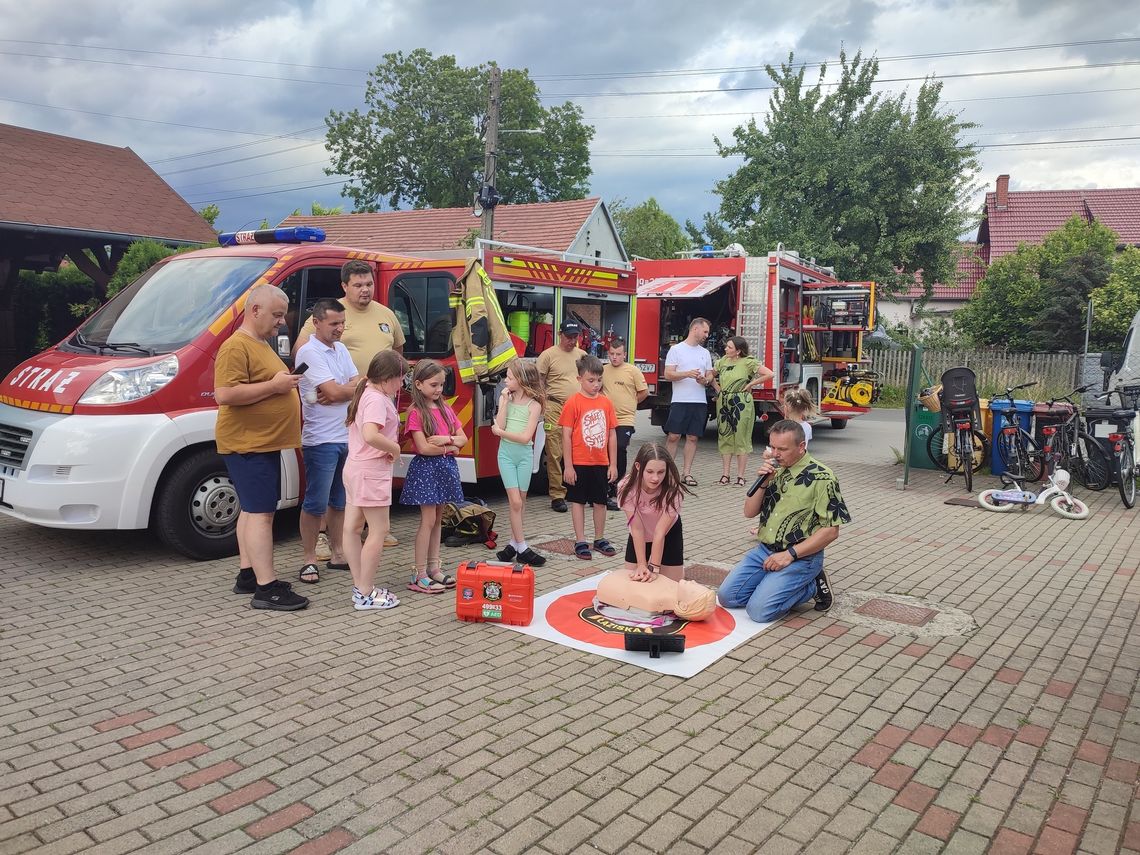 Piknik rodzinny w Wierchlesiu. Tak mieszkańcy rozpoczęli wakacje