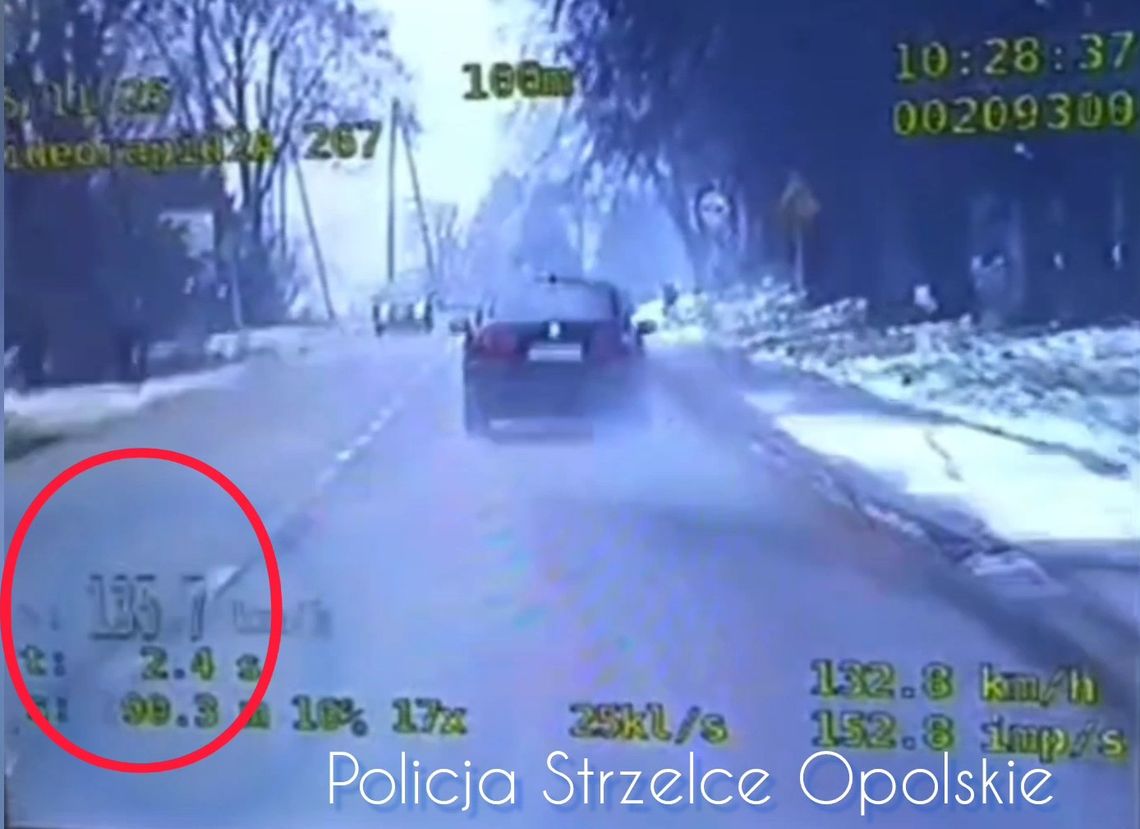 Pędził 135 km/h w obszarze zabudowanym. Pożegnał się z prawem jazdy