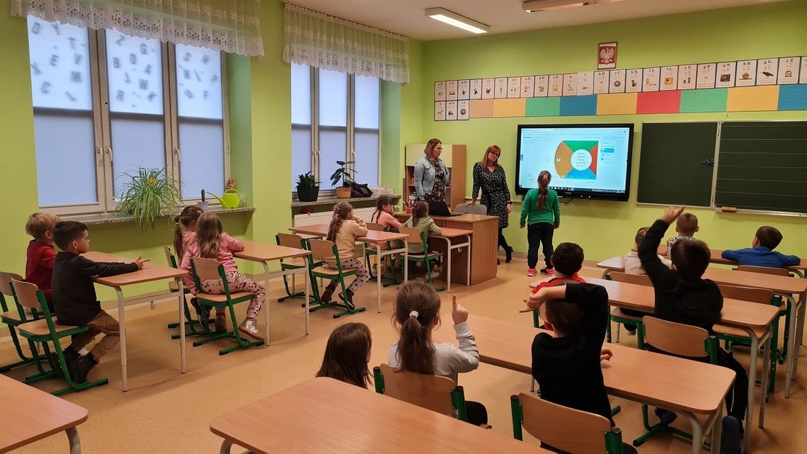 Podstawówki kuszą rodziców pierwszoklasistów. Jakimi sposobami? Podstawówki kuszą rodziców pierwszoklasistów. Jakimi sposobami?