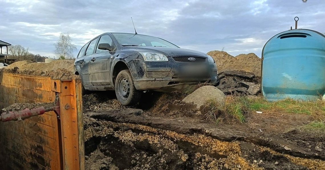 Wjechał na teren budowy. 27-latek był pijany i pod wpływem narkotyków