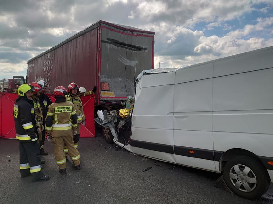 Ponad 180 kolizji na autostradzie A4 w ciągu 4 miesięcy. Zginęły 3 osoby