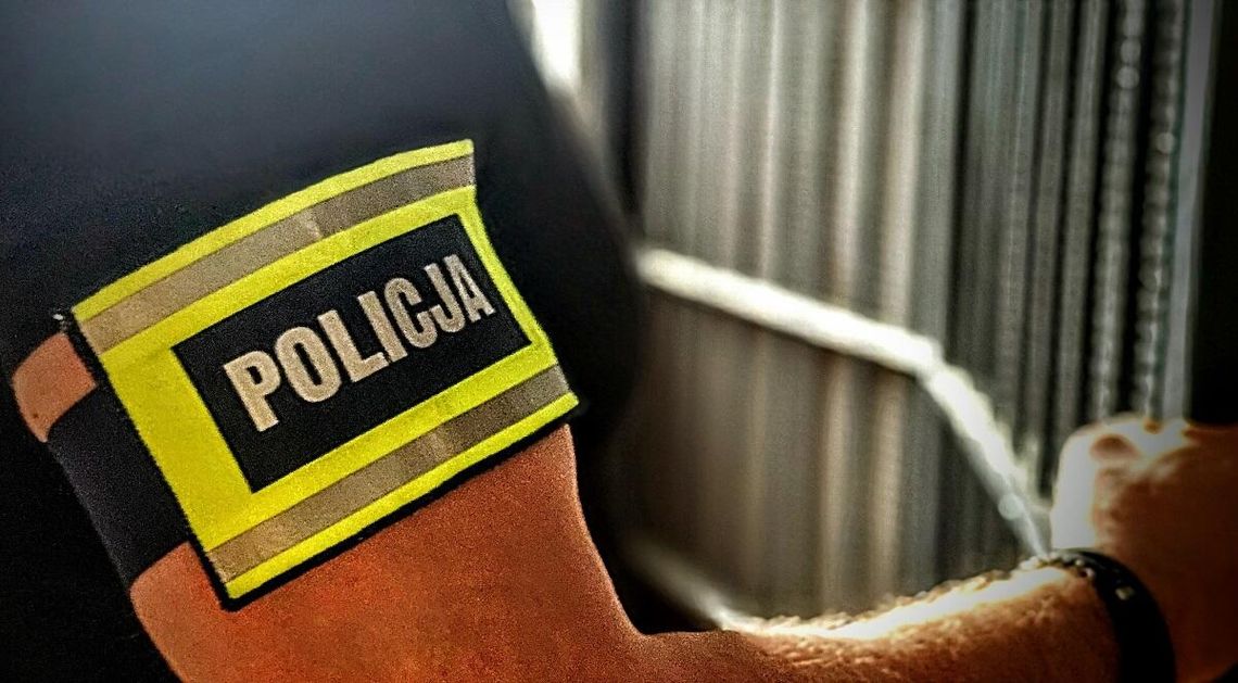 Poszukiwani wpadli w ręce policji. Jeden miał przy sobie środki odurzające