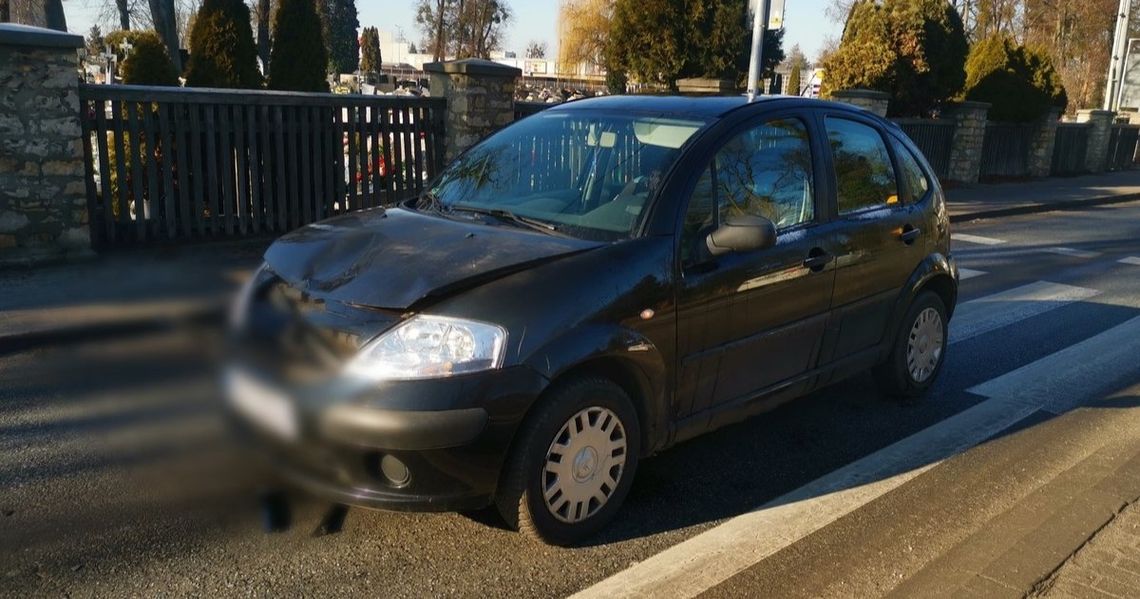 Potrącenie seniorki na pasach w Strzelcach Opolskich. Policja apeluje o ostrożność