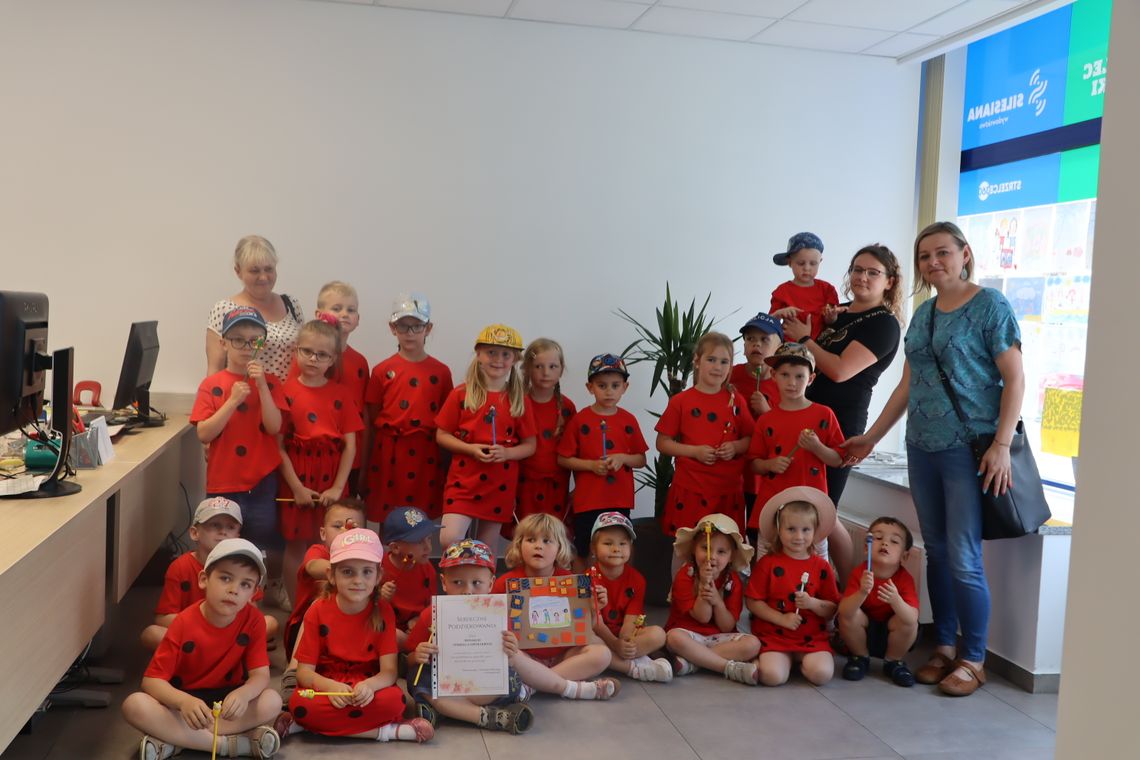 Przedszkolaki z Warmątowic odwiedziły redakcję "Strzelca Opolskiego" Przedszkolaki z Warmątowic odwiedziły redakcję "Strzelca Opolskiego"