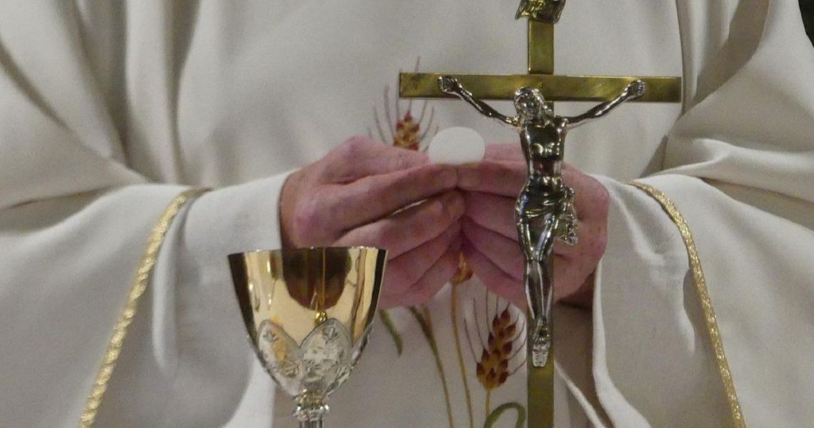 Zmiany personalne w parafiach powiatu strzeleckiego. Tu są nowi księża