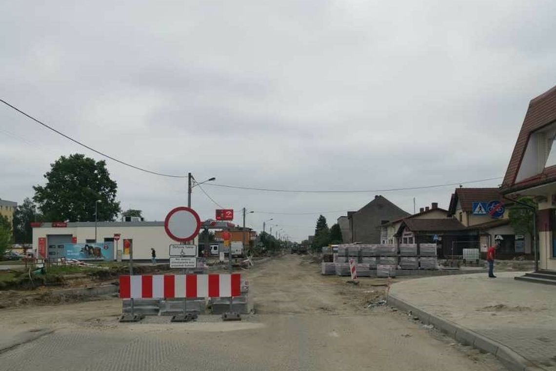 Remont drogi wojewódzkiej nr 901 w Zawadzkiem. Policja apeluje do kierowców