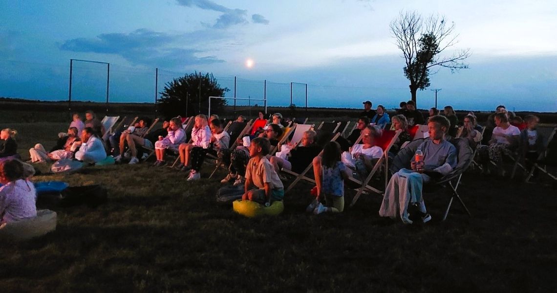 Kino pod chmurką w Rozmierzy. Atrakcji dla mieszkańców będzie więcej