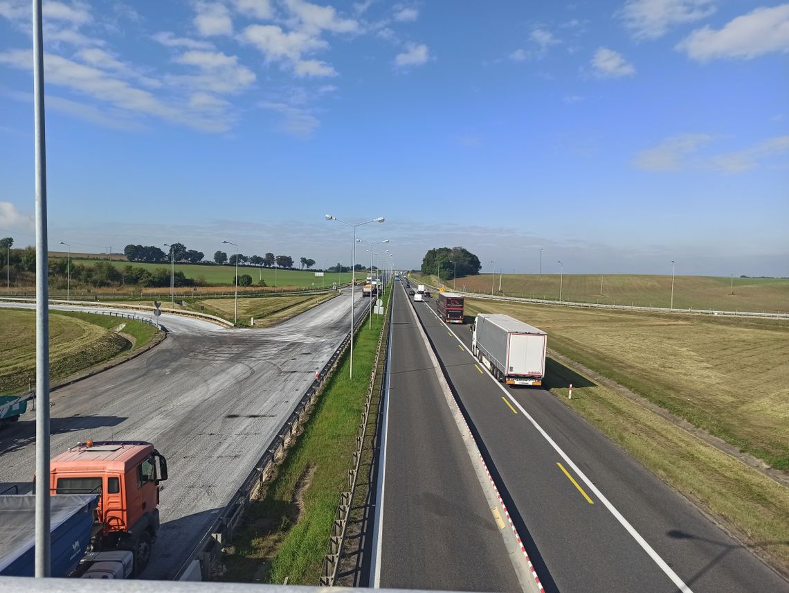 Spowodował stłuczkę po pijaku i uciekał autostradą "pod prąd" Spowodował stłuczkę po pijaku i uciekał autostradą "pod prąd"