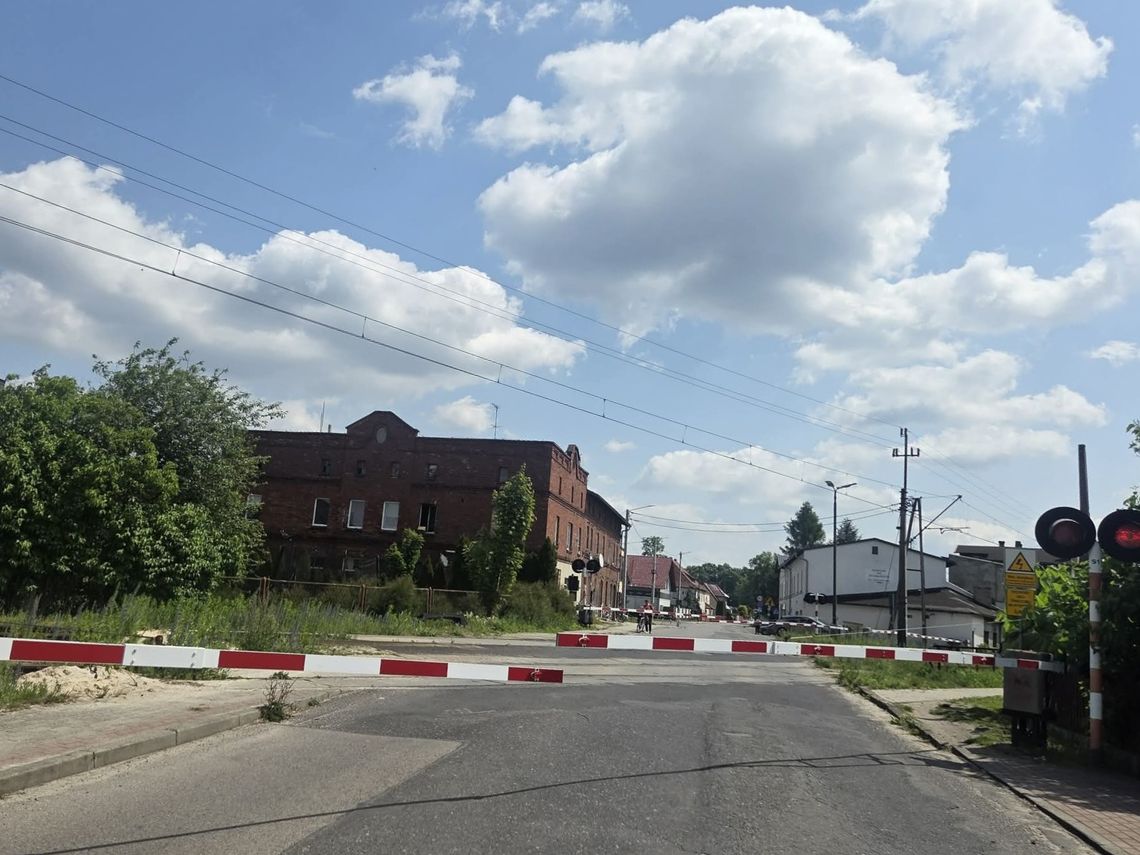Koniec z ręcznym podnoszeniem szlabanów. Będzie nowoczesny system Koniec z ręcznym podnoszeniem szlabanów. Będzie nowoczesny system