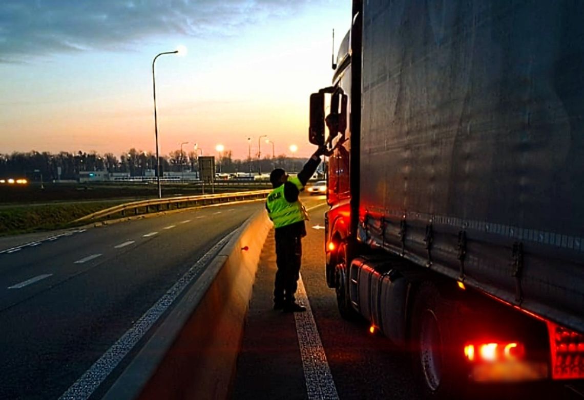 "Trzeźwy poranek" w powiecie strzeleckim. Wpadło sześciu kierowców "Trzeźwy poranek" w powiecie strzeleckim. Wpadło sześciu kierowców