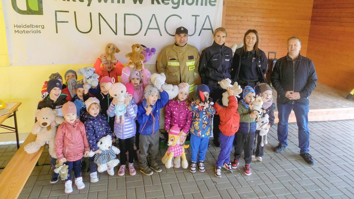 Strażacy z Kalinowic inspirują najmłodszych. To była udana akcja