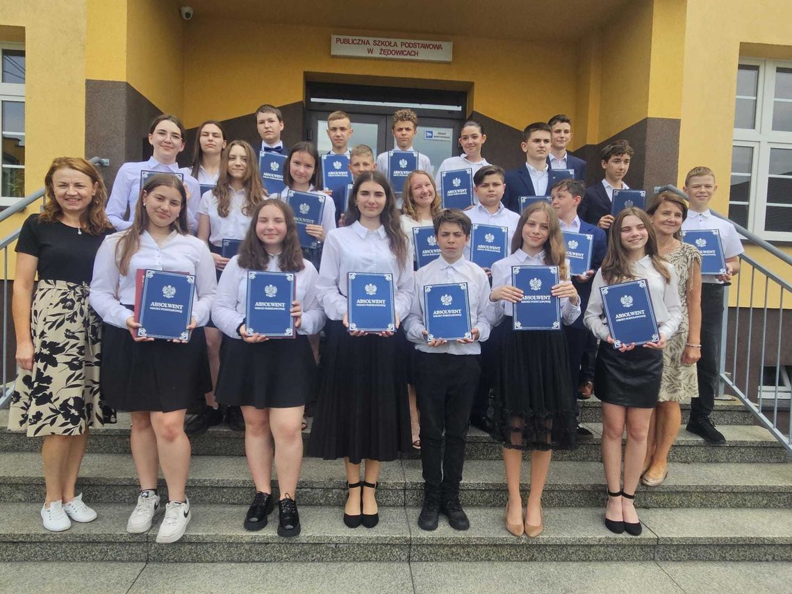 Świadectwa w gminie Zawadzkie odebrane, teraz pora na odpoczynek