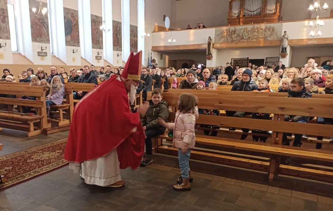 Święty Mikołaj odwiedził najmłodszych z Grodziska i z Kadłuba