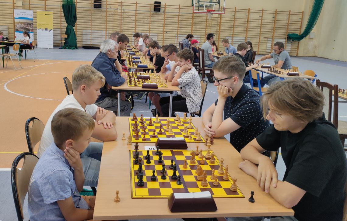 Szachiści z całej Polski uczestniczą w turnieju o Puchar Ziemi Strzeleckiej