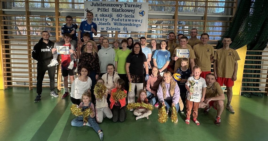 Szkoła z Zalesia Śląskiego świętuje 60-lecie. Zorganizowano jubileuszowy turniej