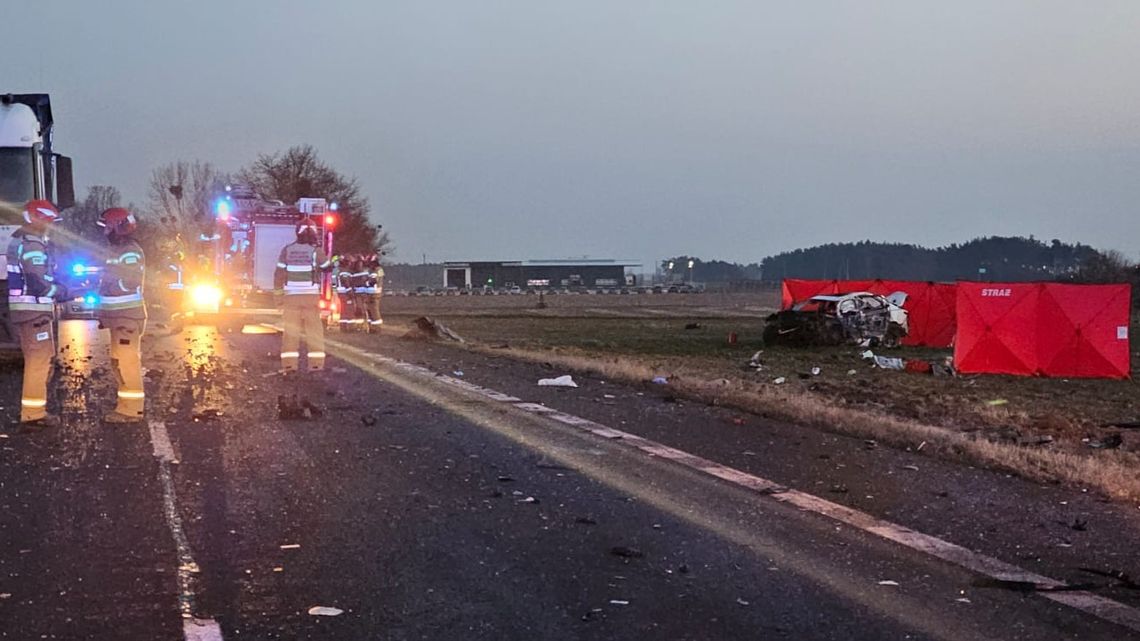 Tragiczny wypadek w Sieroniowicach. Zginęły trzy osoby, w tym dziecko